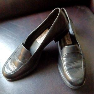 Rockport black shoes 8M